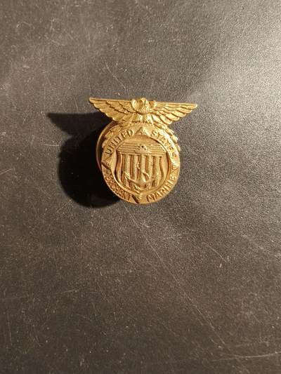 老王徽章第177期 - 美国二战海军商船队证章