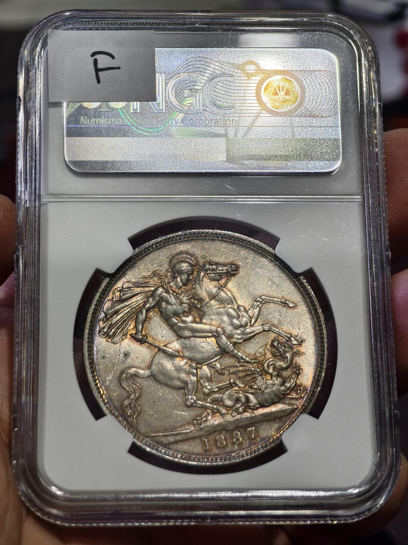 NGC-MS62英国1887年维多利亚女王高冠马剑克朗银币