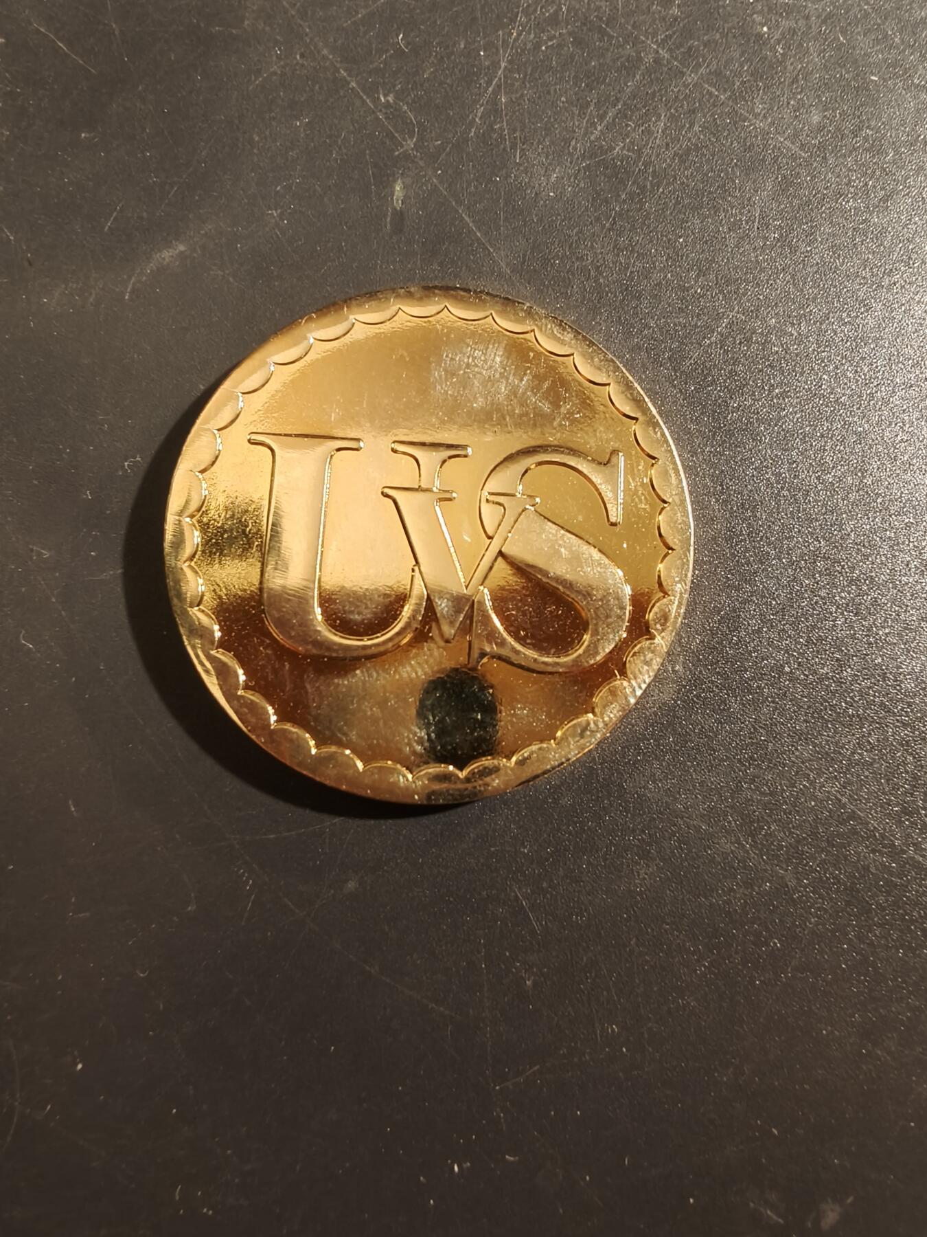 老王徽章第177期 美国联勤司令部纪念章     直径39mm    重量27.8g