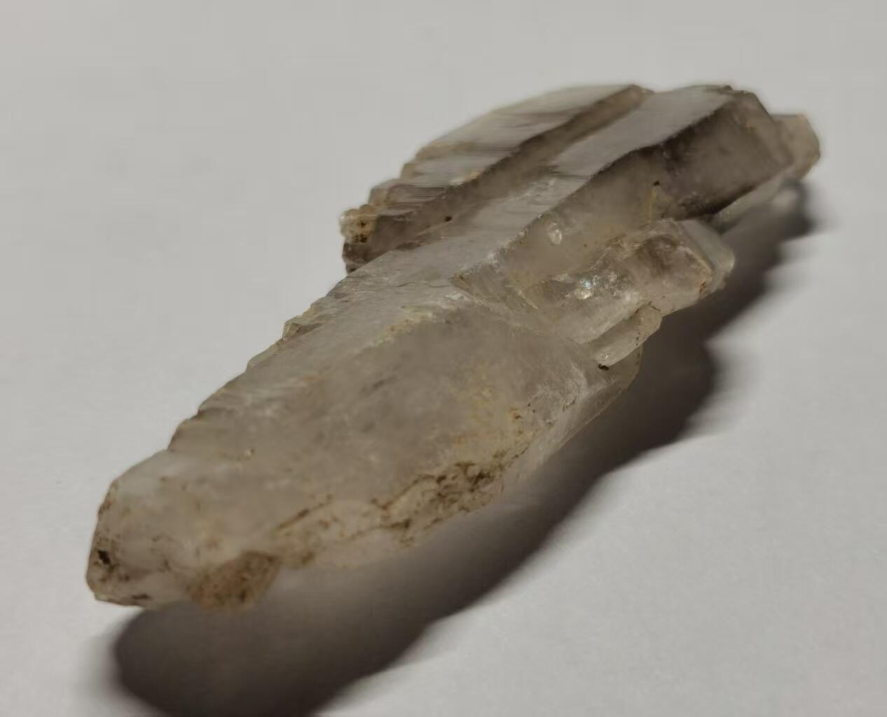 七河·世界币章小拍（总第34期） 藏家出品X714（2） 云贵闪灵水晶原石 特殊形态