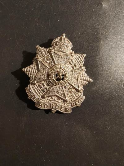 老王徽章第177期 - 英国国王边境步兵团帽徽    一战时期