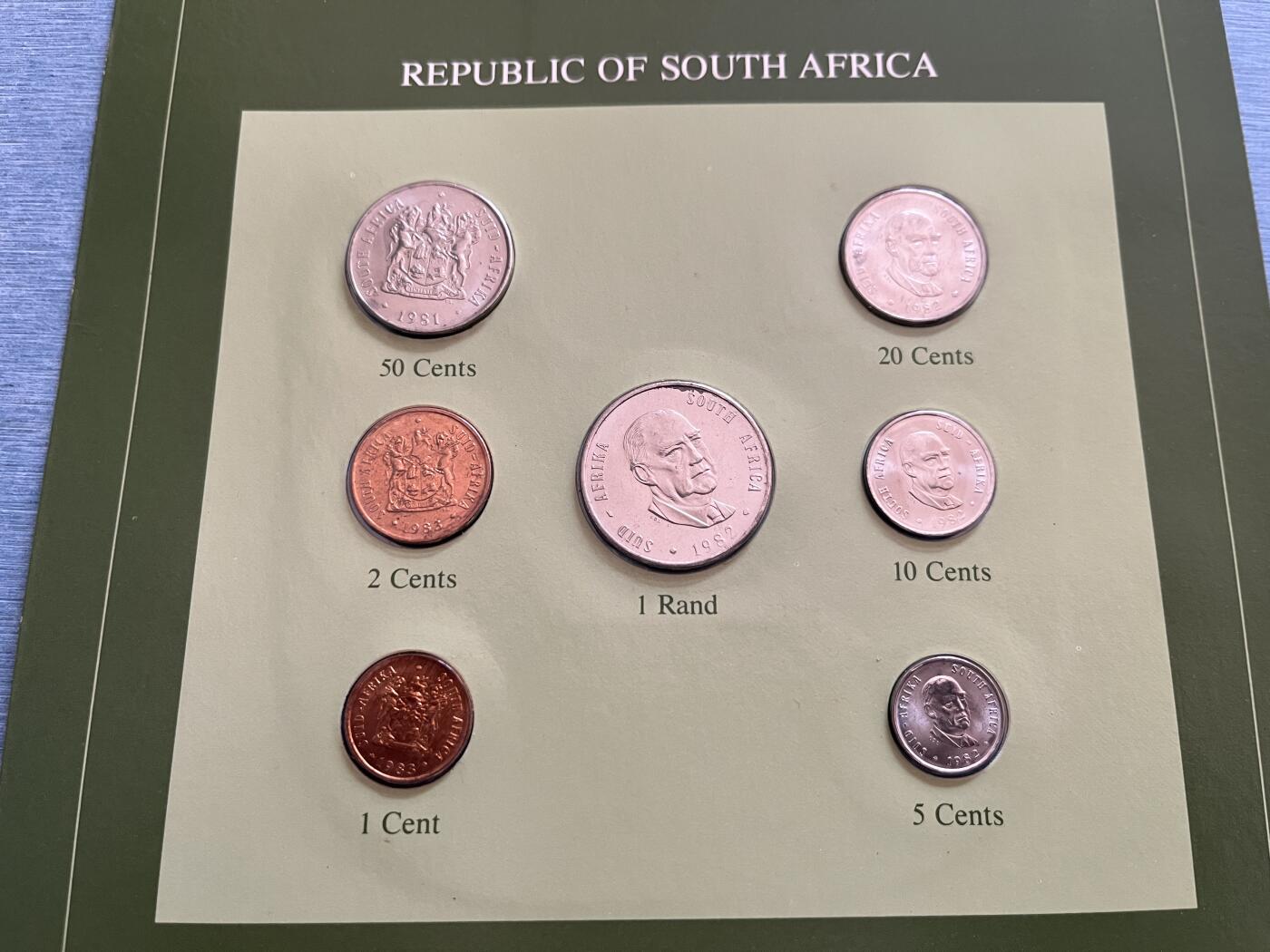 咖啡豆•收藏 2025年Jan_22th世界各国富兰克林套币拍卖 南非/香港-世界各国UNC硬币套币富兰克林包装