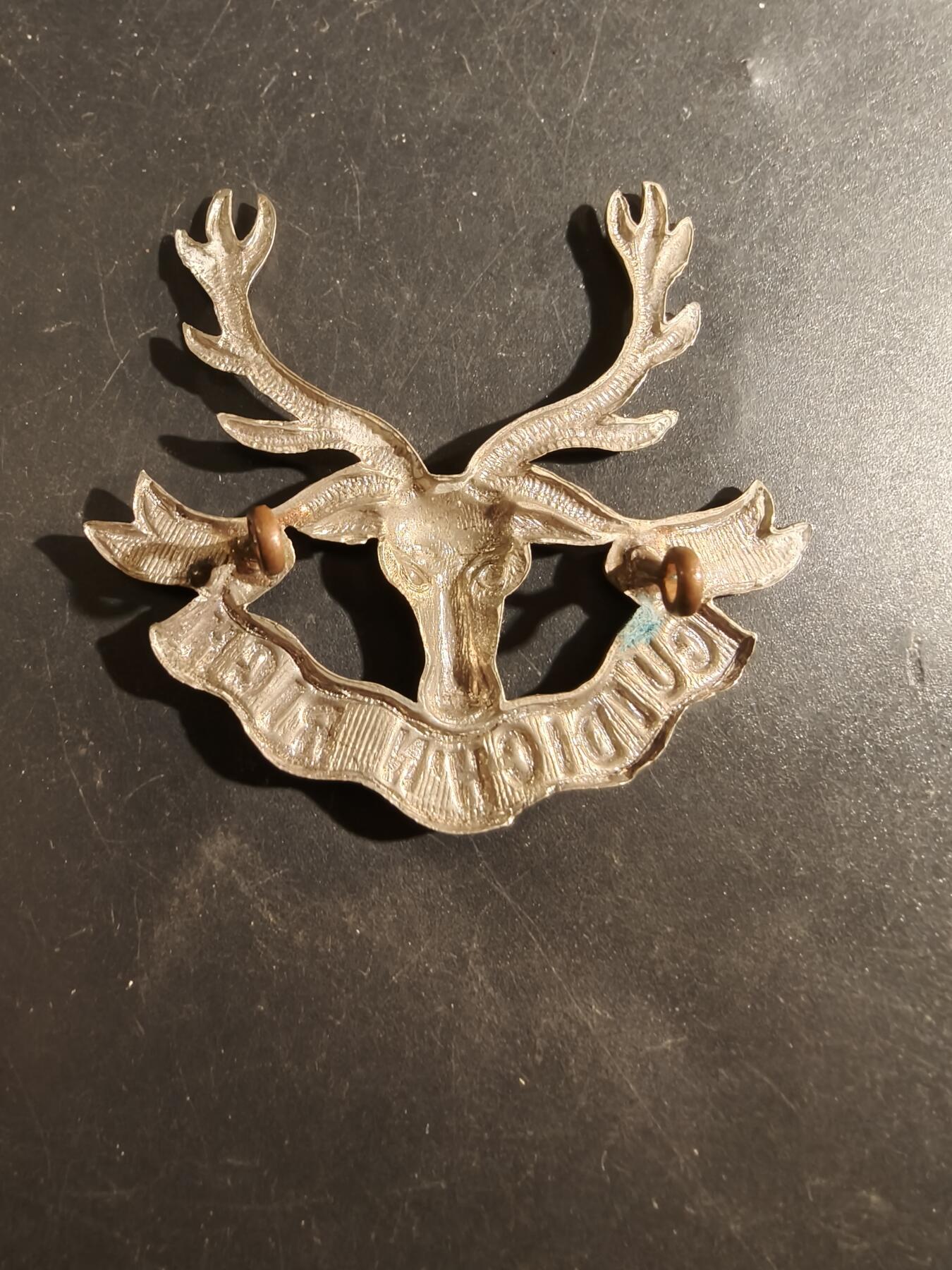 老王徽章第177期 英国西福斯高地步兵团帽徽    一战时期