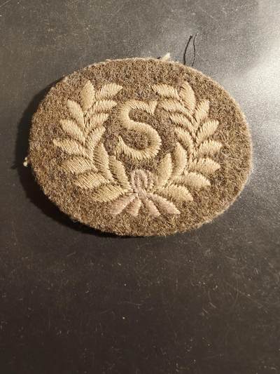 老王徽章第177期 - 英国皇家炮兵测量员臂章