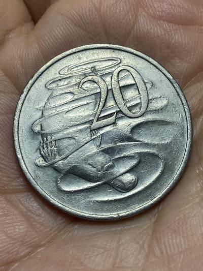 2026年第九场(总第一百七十八场）外国好品散币场(免佣金) - 澳大利亚🇦🇺1981年20分(伊丽莎白二世中年花冠)