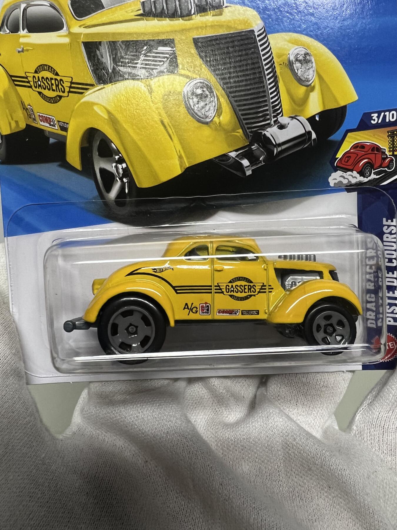 零元拍：风火轮吊卡'Pass’n Gasser37年福特加速车全新未拆