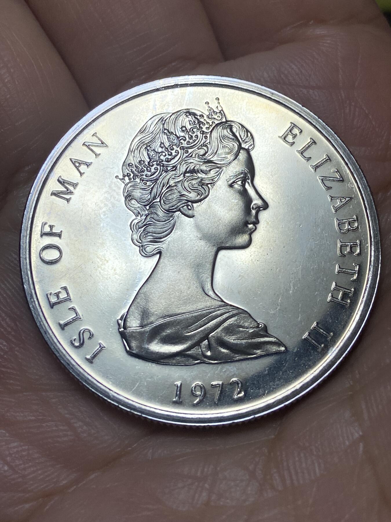 2026年第九场(总第一百七十八场）外国好品散币场(免佣金) 原光全新–英属马恩岛🇮🇲1972年25便士(伊丽莎白二世和菲利普亲王25周年银婚纪念币)