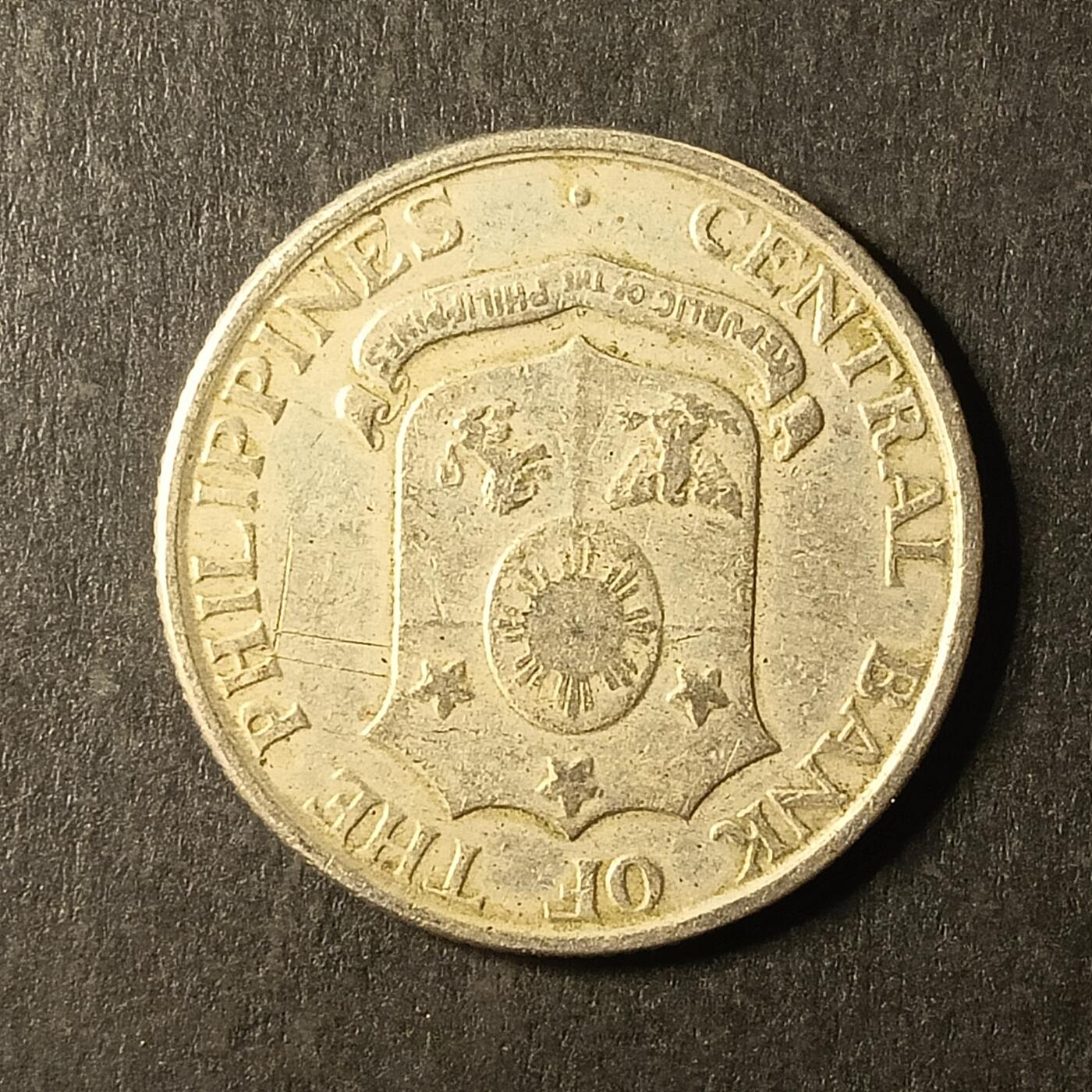 逸泉钱币2026A第世界钱币纪念币专场A第三场A401-701 610 菲律宾1比索硬币