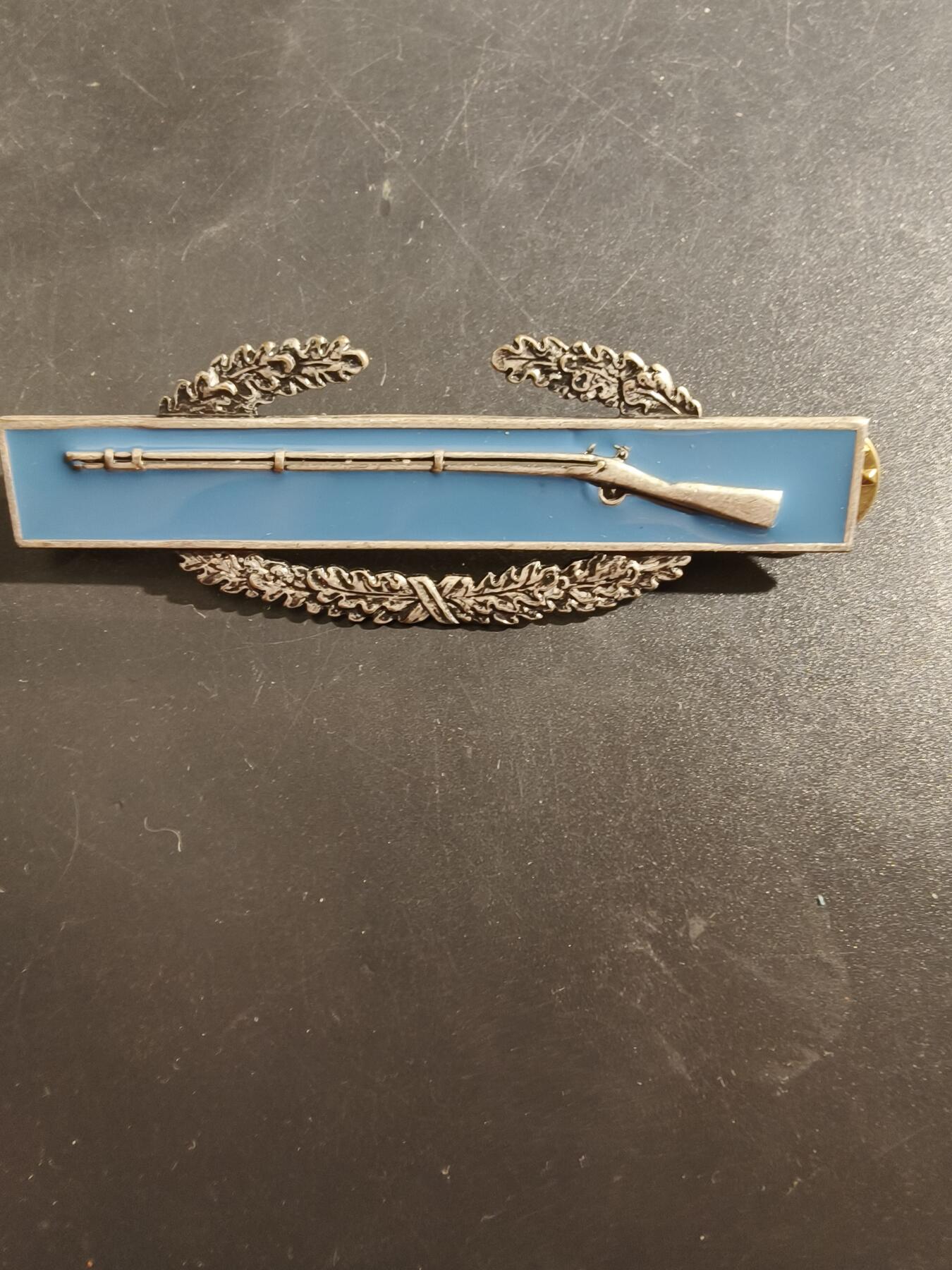 老王徽章第177期 美国陆军战斗步兵技能章    带厂标