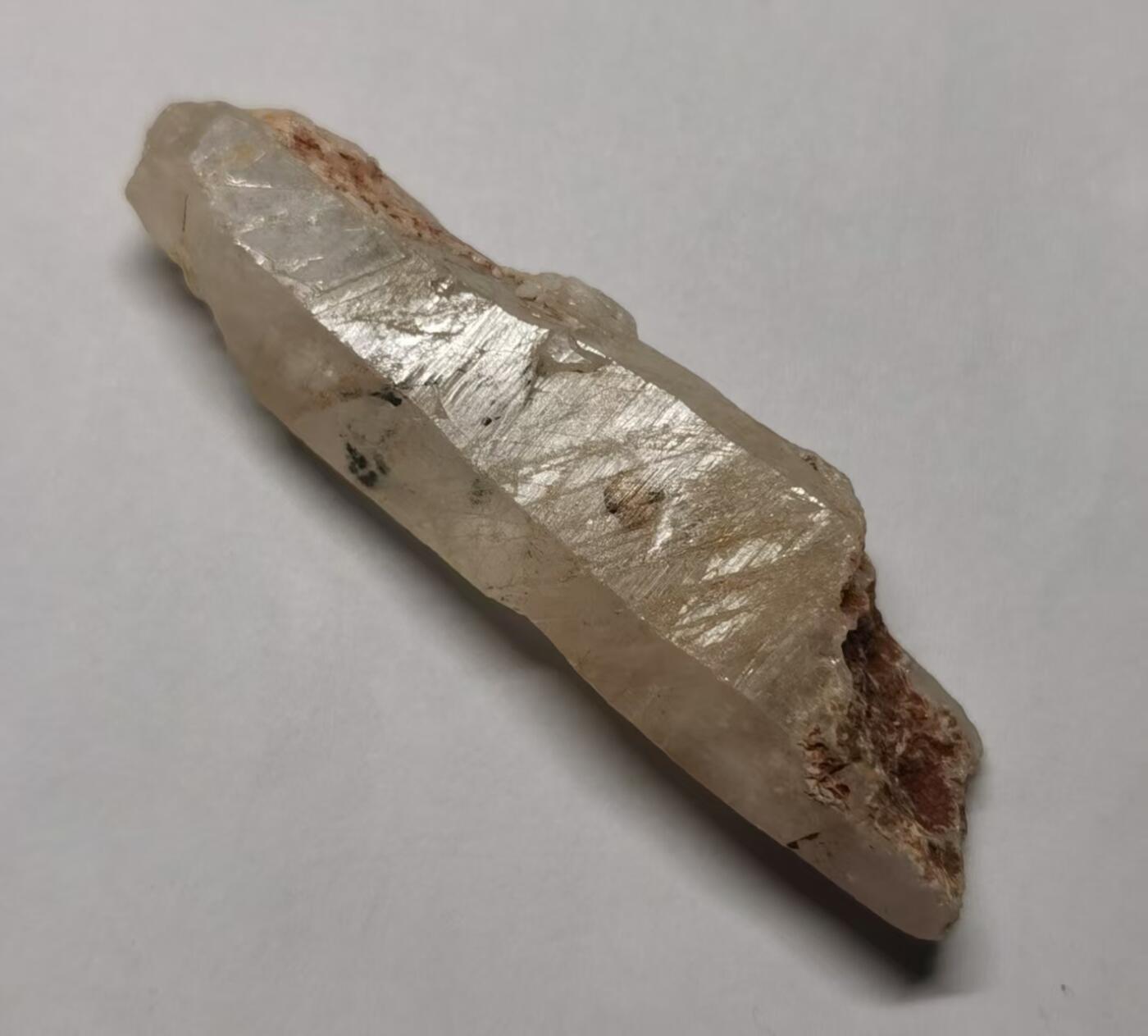 七河·世界币章小拍（总第34期） 藏家出品X699（5）马达加斯加红泥油胆水晶原石 