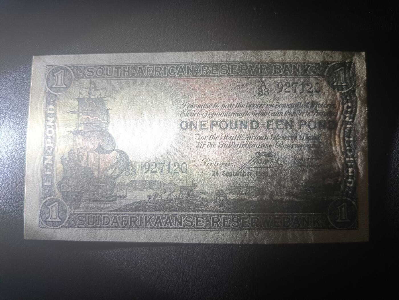 2026一月第三期，总213期 南非1938年1镑AUNC英文在上版本，稀有的二战前发行年份，布尔人发展元素的帆船牛车和国徽