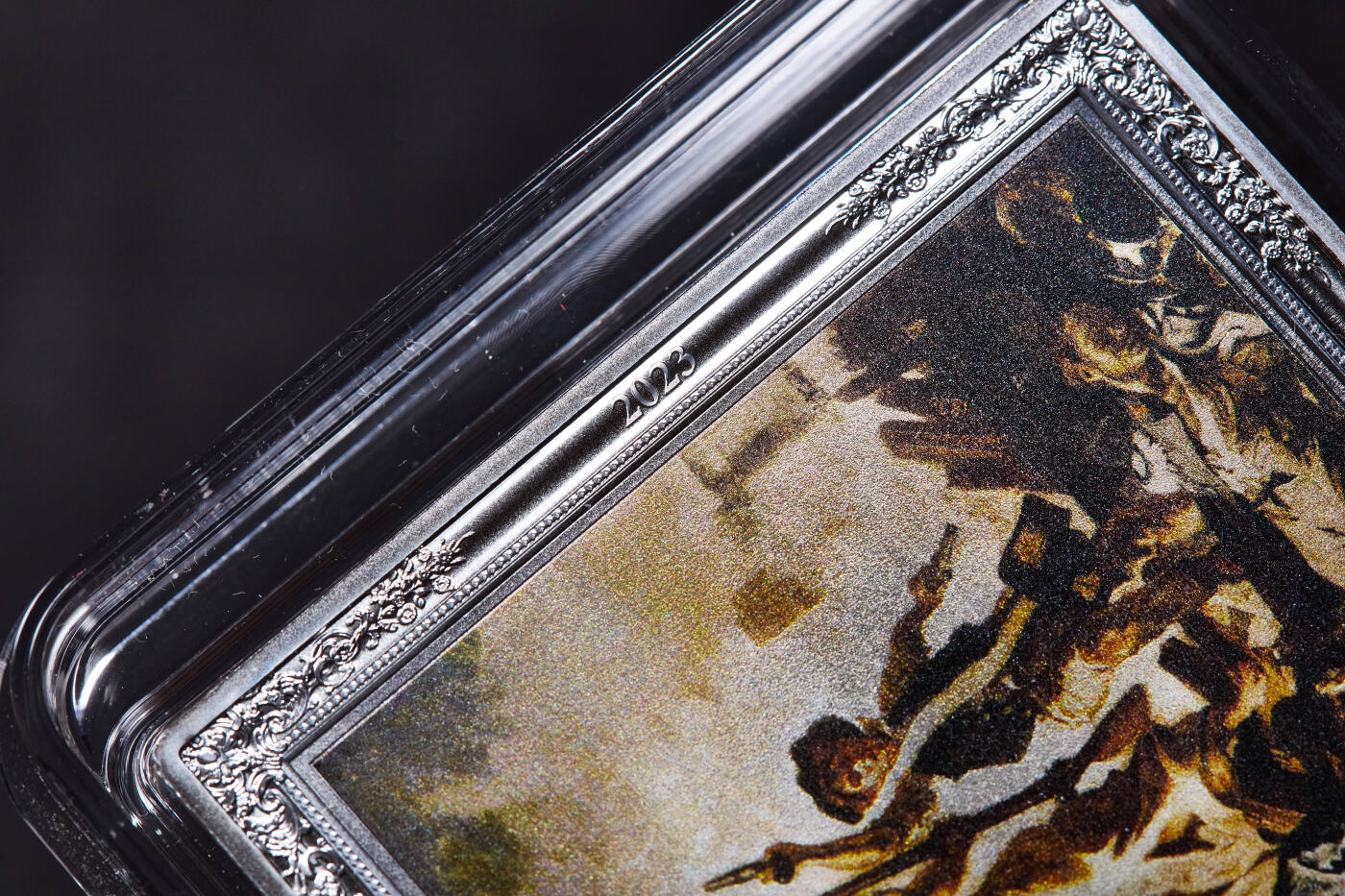 【俄甄集藏】“万象更新、马呈祥瑞”迎新春俄甄精品场-2026年(047)01-21 星期三 晚 19:30 全场包邮 法国2023年名画系列-欧仁《自由引导人民》彩绘精制方形250欧元大银币，品相完好，原亚克力盒封装，重500克，999银，发行量300枚，该枚为66号，名誉品种