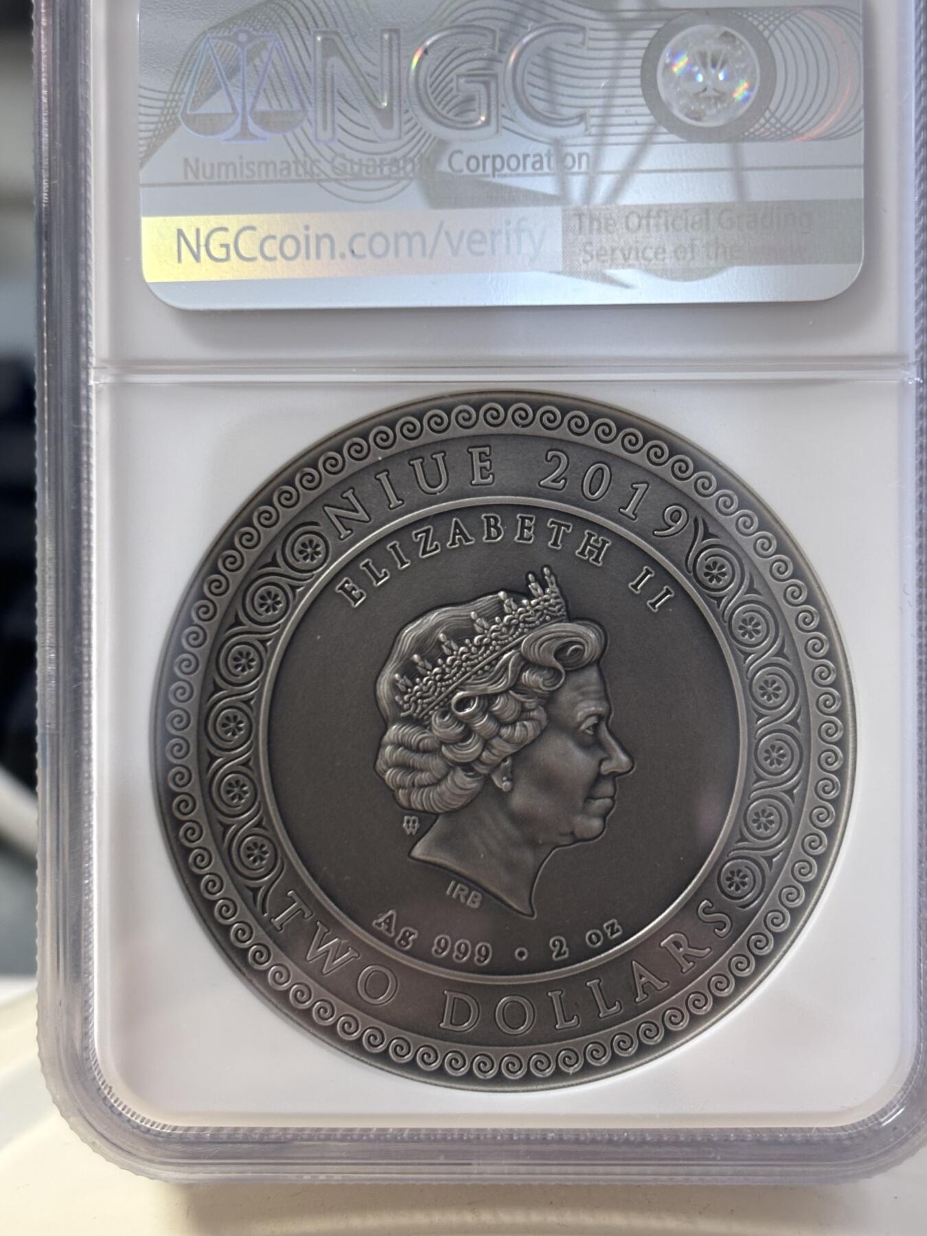 第188期拍卖 纽埃2019年狩猎女神2盎司高浮雕银币NGC-MS70，2盎司，999银，发行500枚