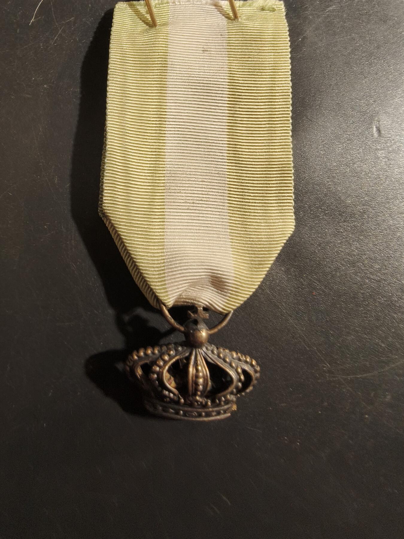 老王徽章第177期 欧洲王冠徽章