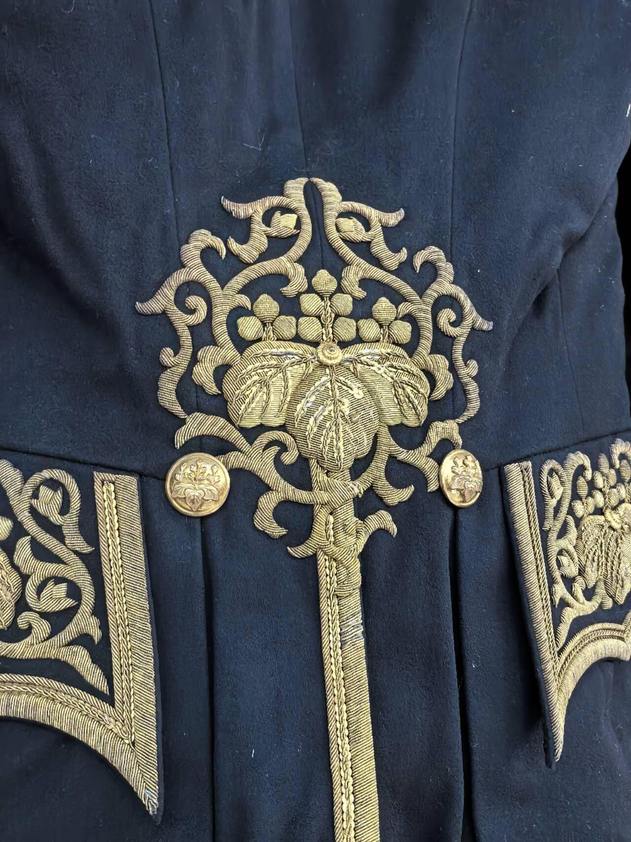 小驴勋章奖章收藏1月17日周六晚六点拍卖（珍爱和平，收藏战争，铭记历史，勿忘国耻，忠党爱国。有偿代拍，送拍规则在简介最后，参拍须阅读规则后再参拍，关系到运费包装发货时效真假辨别等关键信息，拍卖时不再发原图，看大图店主微信码在拍卖店铺介绍里）