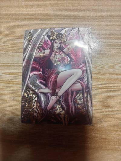 春节前倒数第三场！！龙虎卡牌-七三场（满200元包邮，无佣金，每周六结拍，欢迎送拍） - 【亲签 编号79】粗闪卡 卡德曼 张建东 - 苏妲己