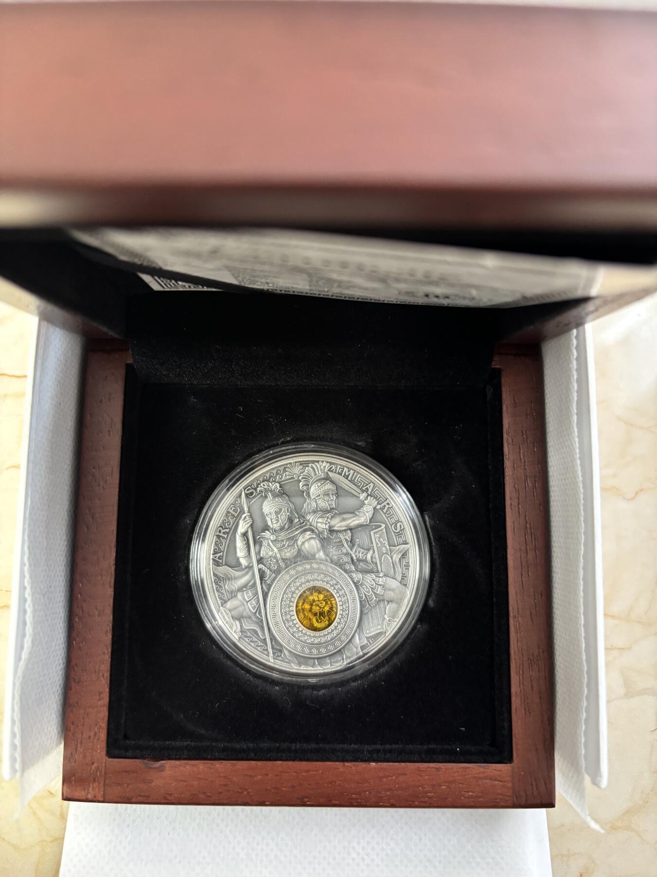 第188期拍卖 纽埃2021年战神阿瑞斯和马尔斯2盎司纪念，999银，发行500枚