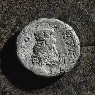 【良泉】【春节前最后一场】2月5日晚19.30点开拍！208组，本场结束后预存钱币的朋友请告知，将连同本场拍品一起邮寄，预祝诸位春节愉快！ - 【藏家出品B】12.29克，罗马帝国埃及行省 公元54-68年 尼禄皇帝背塞拉皮斯神 四德拉克马银铜合金币