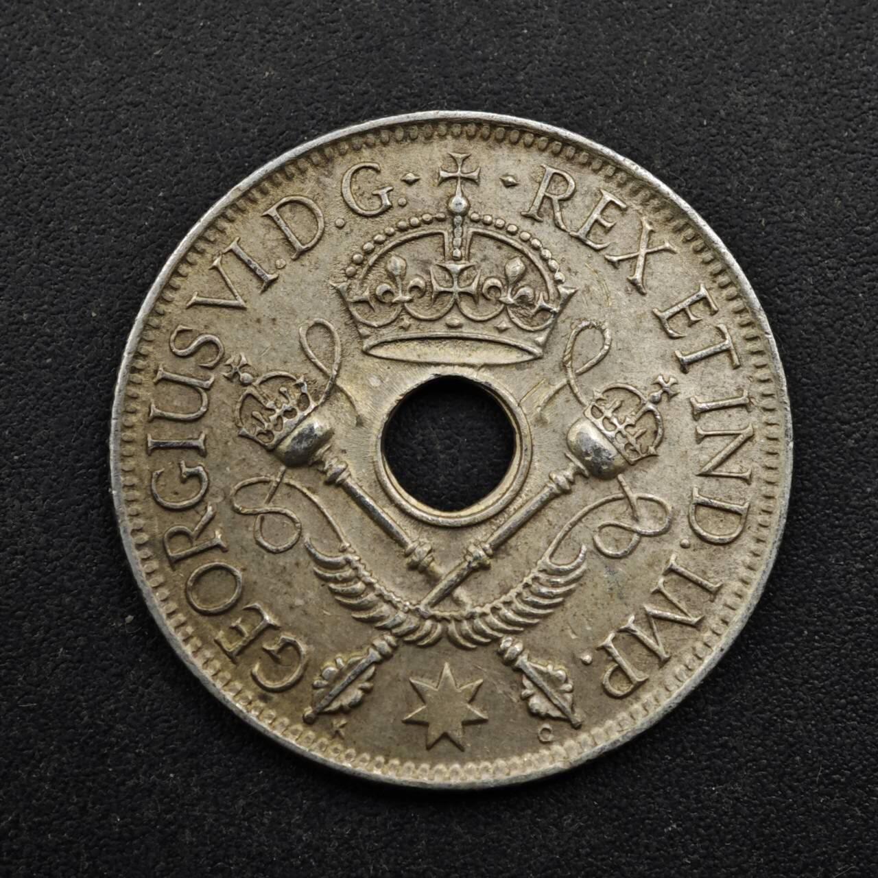 【淘币小摊】实时拍第八百四十九拍   散币银币场   满百包邮可预留二周 每周一统一发货   英属几内亚1945年1先令银币