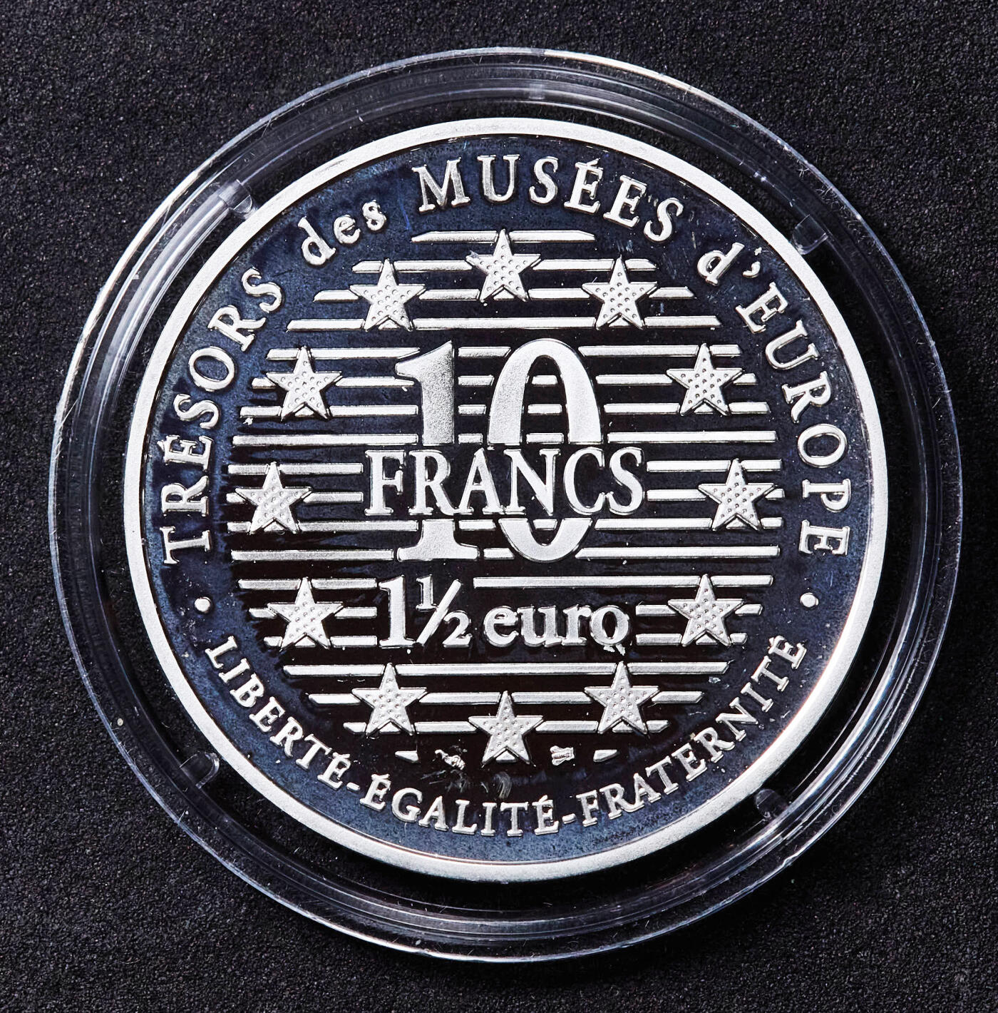 【俄甄集藏】“万象更新、马呈祥瑞”迎新春俄甄精品场-2026年(047)01-21 星期三 晚 19:30 全场包邮 法国1996年欧洲名画系列-戈雅《着衣的玛哈》10法郎/1.5欧元精制银币，原盒证，重22.22克，900银，发行量15000枚