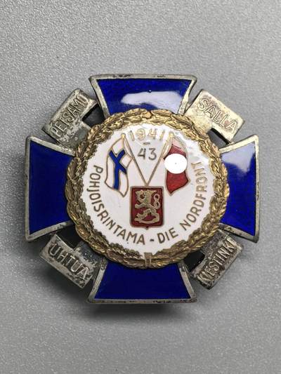 小驴勋章奖章收藏1月17日周六晚六点拍卖（珍爱和平，收藏战争，铭记历史，勿忘国耻，忠党爱国。有偿代拍，送拍规则在简介最后，参拍须阅读规则后再参拍，关系到运费包装发货时效真假辨别等关键信息，拍卖时不再发原图，看大图店主微信码在拍卖店铺介绍里） - 芬兰1941-1943德芬北方前线战场十字，赠予德军士兵和SS，有佩戴痕迹，少见