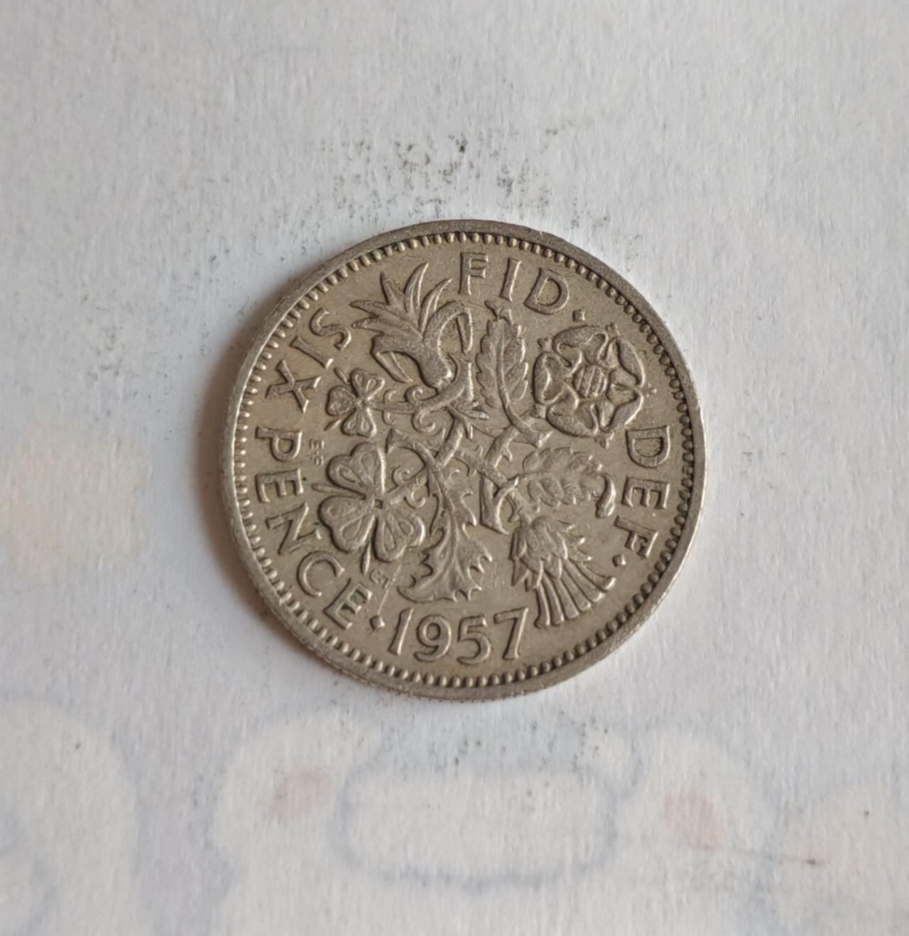 外国硬币 🔍 这是一枚1957年英国6便士（Sixpence）硬币