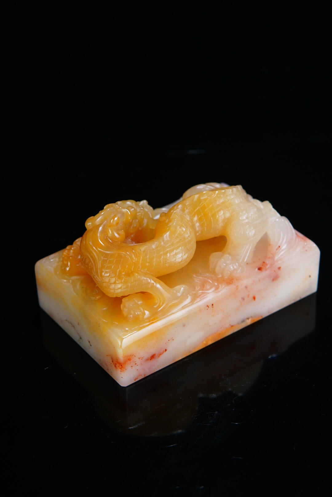 方寸藏珍·寿山田黄印章专场（二） 寿山高山石《苍龙》钮章