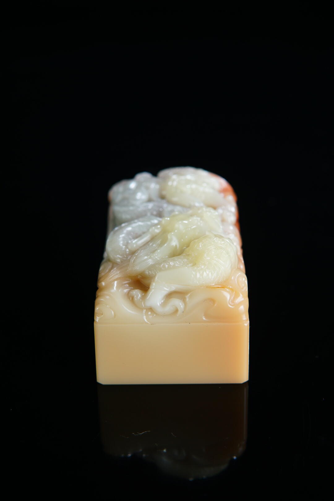 方寸藏珍·寿山田黄印章专场（二） 寿山芙蓉石《盘龙》印章