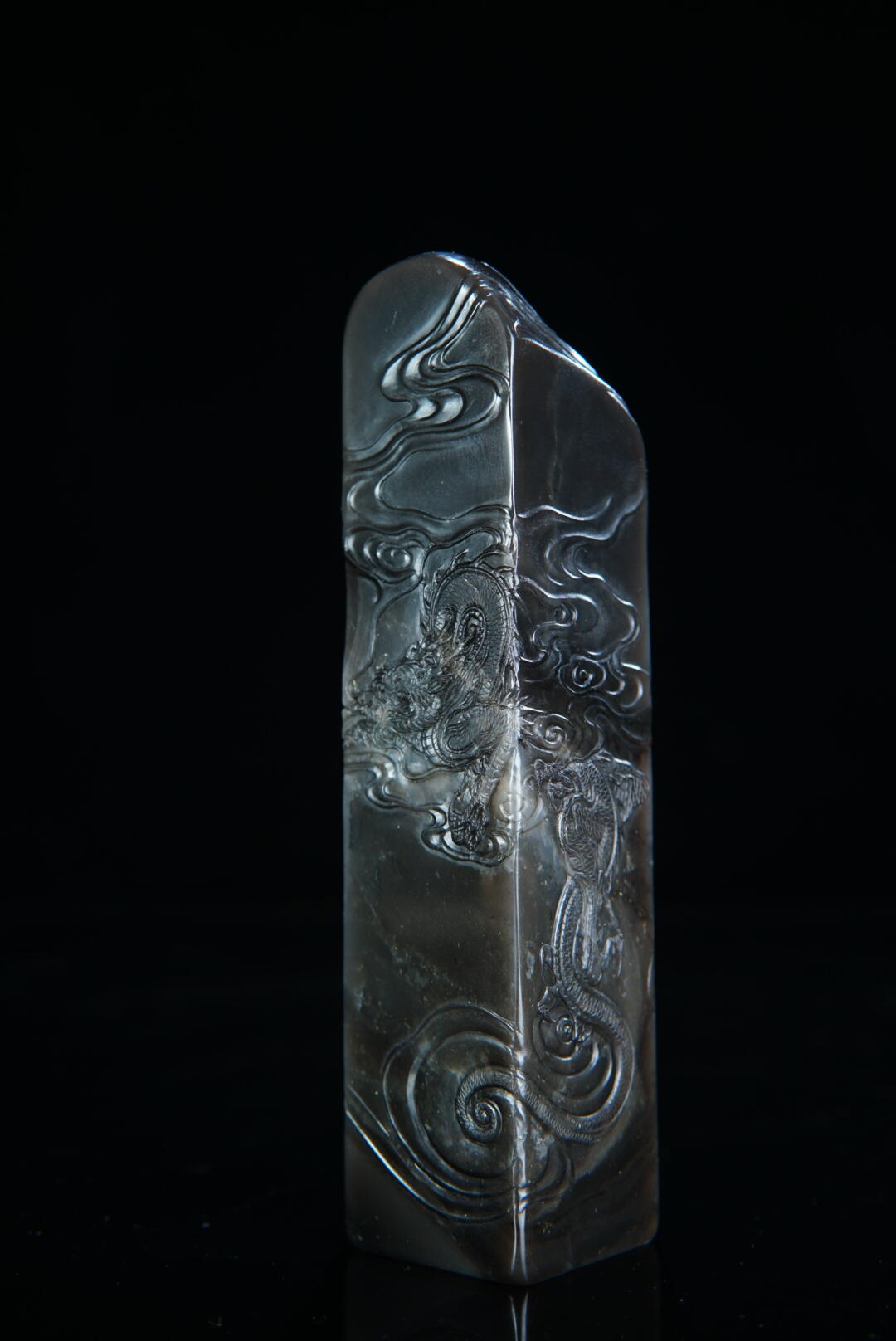 方寸藏珍·寿山田黄印章专场（二） 寿山牛角冻《降龙》印章