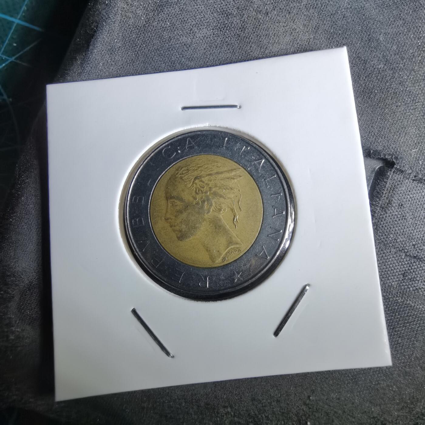 沼泽如烟--第965场 意大利1983年500里拉