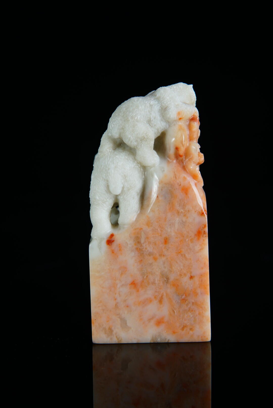 方寸藏珍·寿山田黄印章专场（二） 寿山旗降石《寒冬一霸》钮章