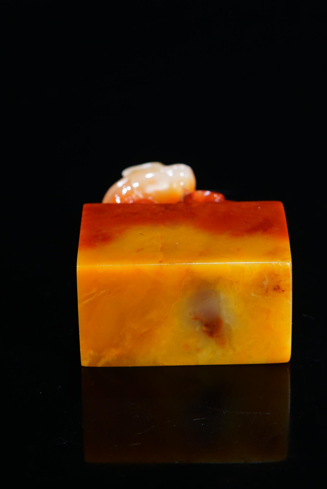 方寸藏珍·寿山田黄印章专场（二） 寿山高山石《甪端》钮章