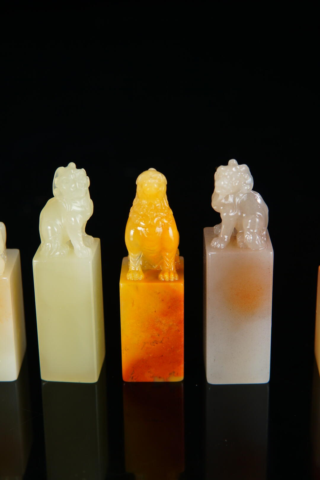 方寸藏珍·寿山田黄印章专场（一） 寿山石古兽钮章一组