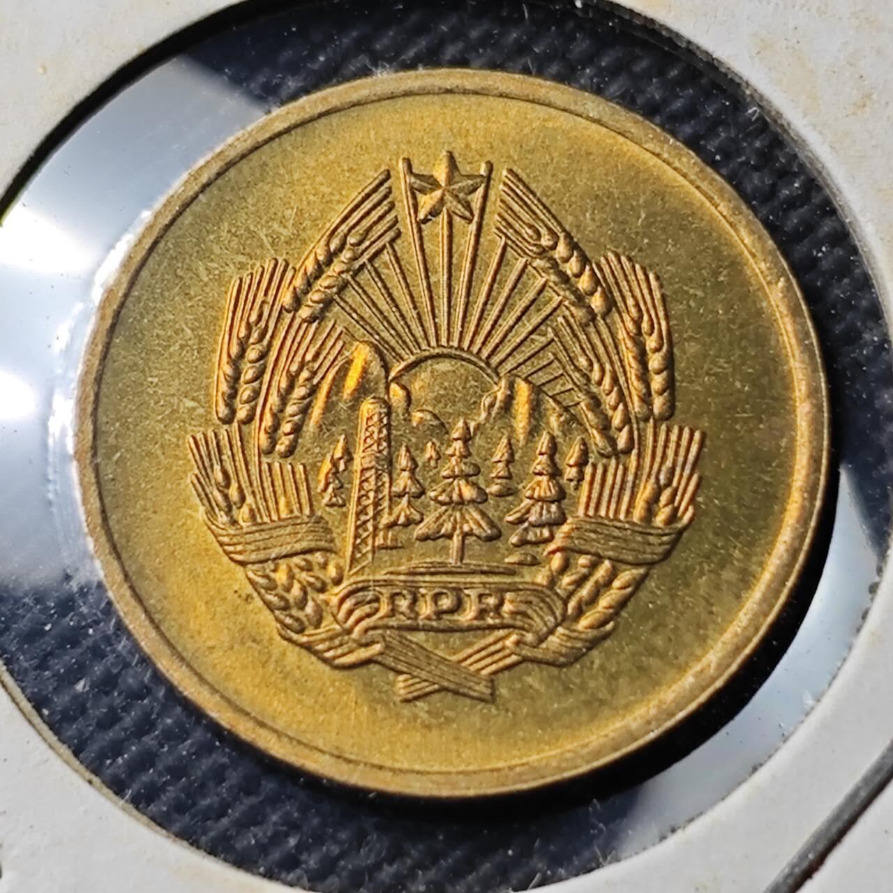 KK钱币收藏小铺  第400期  百期特拍（四拍之四）2月预留时间 周末发货  1956罗马尼亚5巴尼铜币 好品