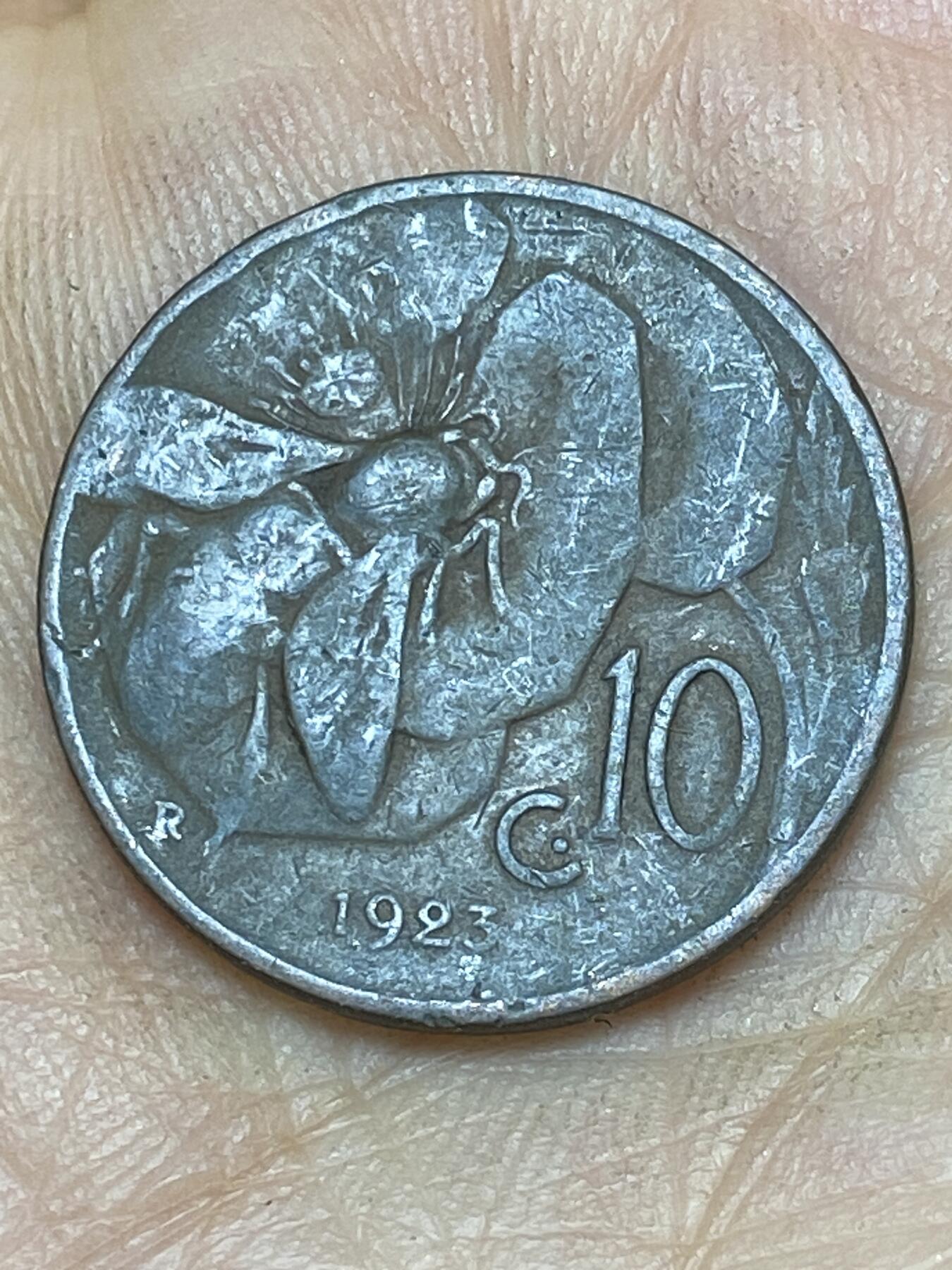 2026年第十场(总第一百七十九场）外国好品散币场(免佣金) 意大利王国1923年10分(维托里奥·埃马努埃莱三世第三套)