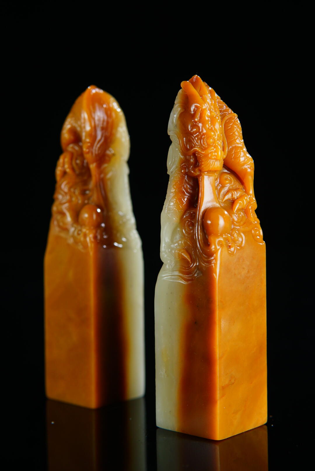 方寸藏珍·寿山田黄印章专场（二） 寿山夹板芙蓉石《龙凤呈祥》对章