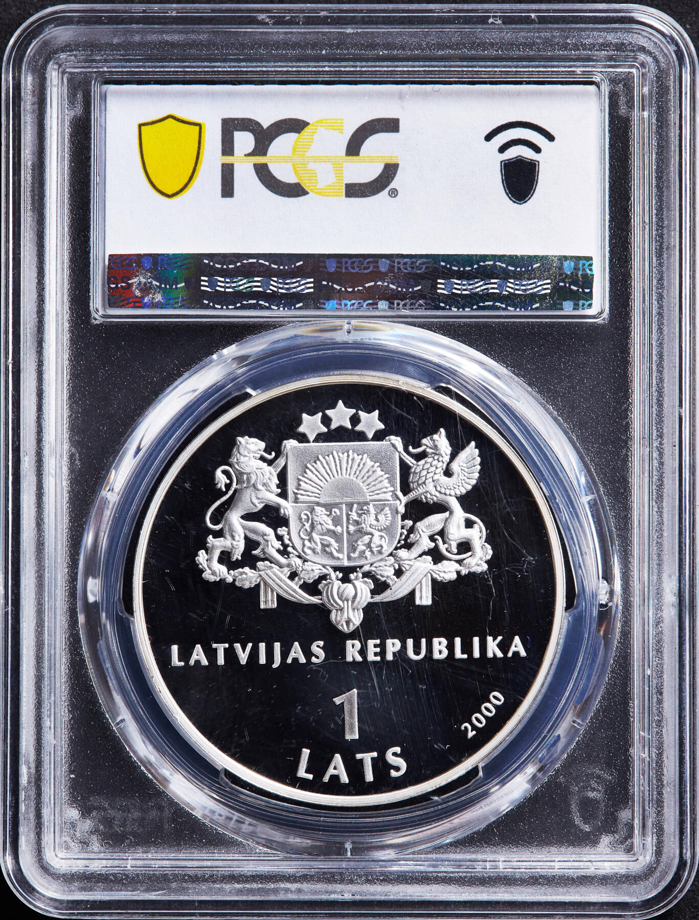 【俄甄集藏】“万象更新、马呈祥瑞”迎新春俄甄精品场-2026年(047)01-21 星期三 晚 19:30 全场包邮 拉脱维亚2000年UNICEF联合国儿童基金会1拉特精制大银币，PCGS PR69DC，重34.47克，925银，发行量6000枚，少见品种