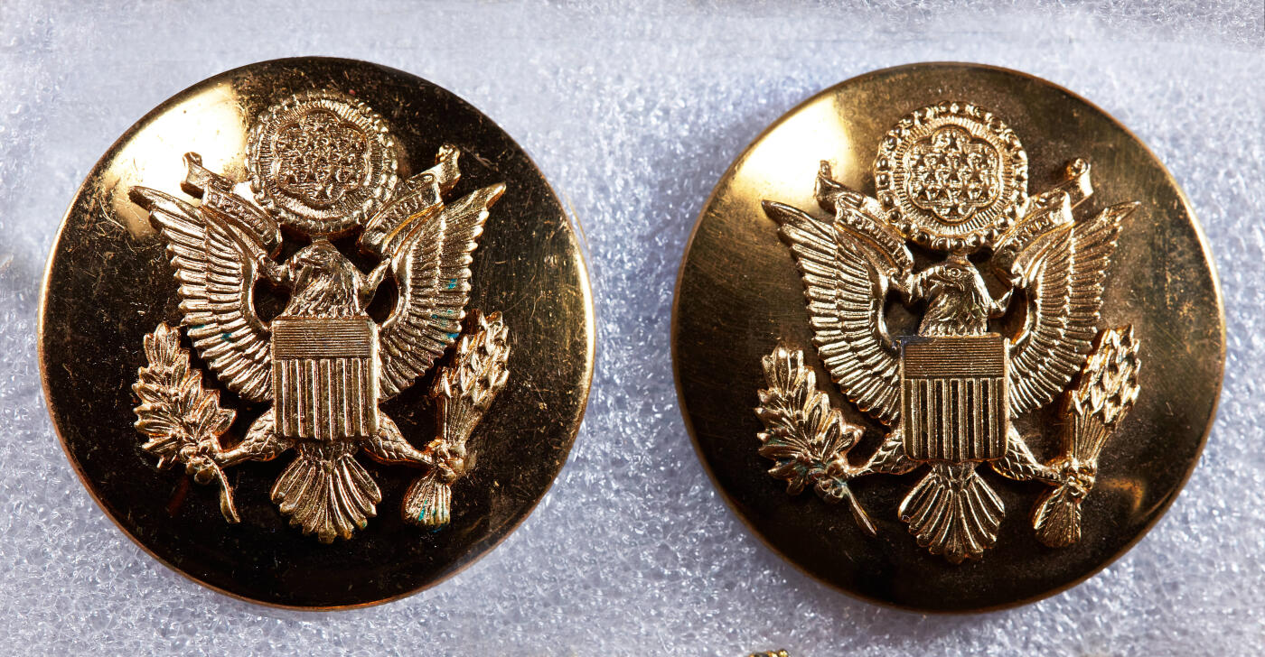 【俄甄集藏】“万象更新、马呈祥瑞”迎新春俄甄精品场-2026年(047)01-21 星期三 晚 19:30 全场包邮