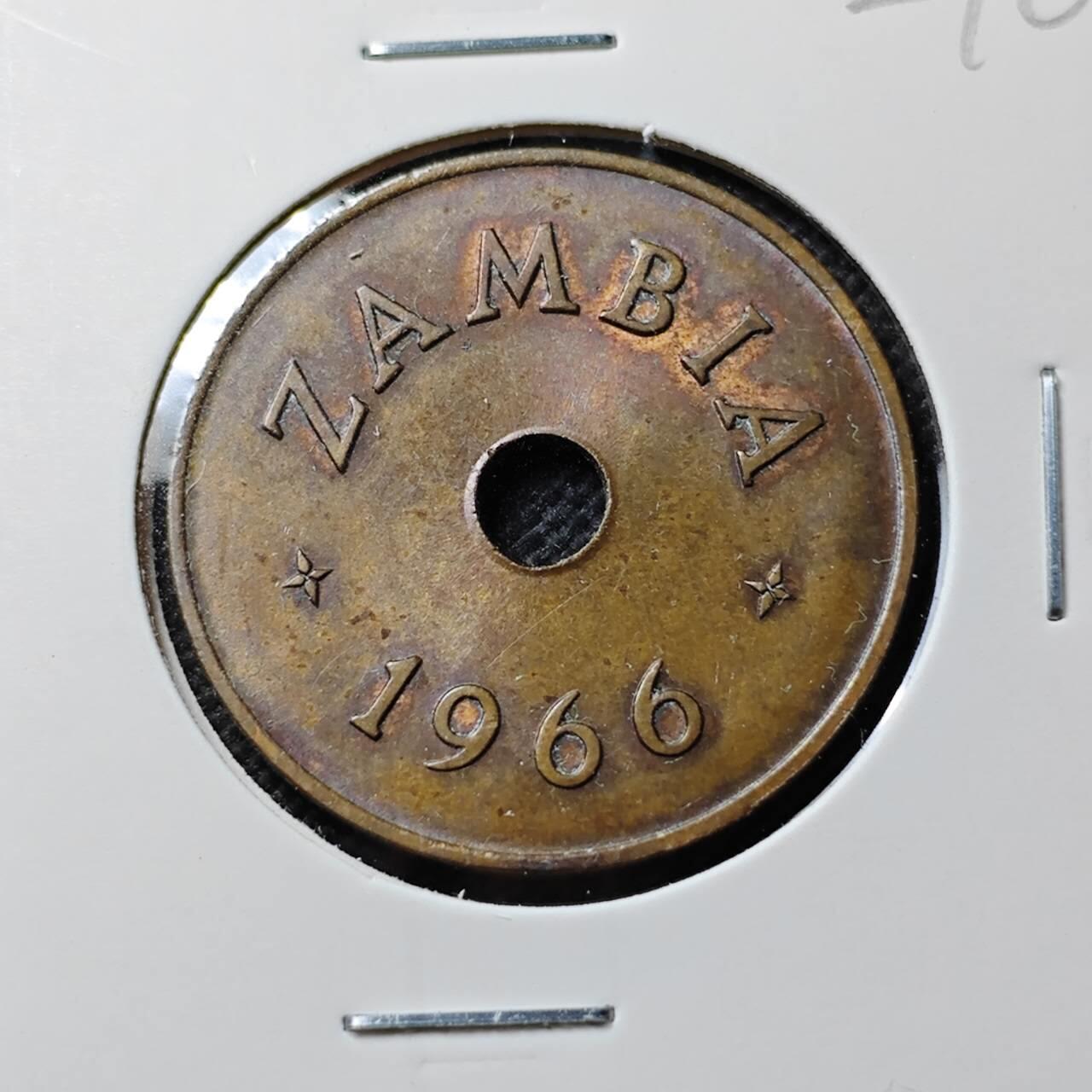 KK钱币收藏小铺  第400期  百期特拍（四拍之四）2月预留时间 周末发货  1966赞比亚1便士铜币 退光状态