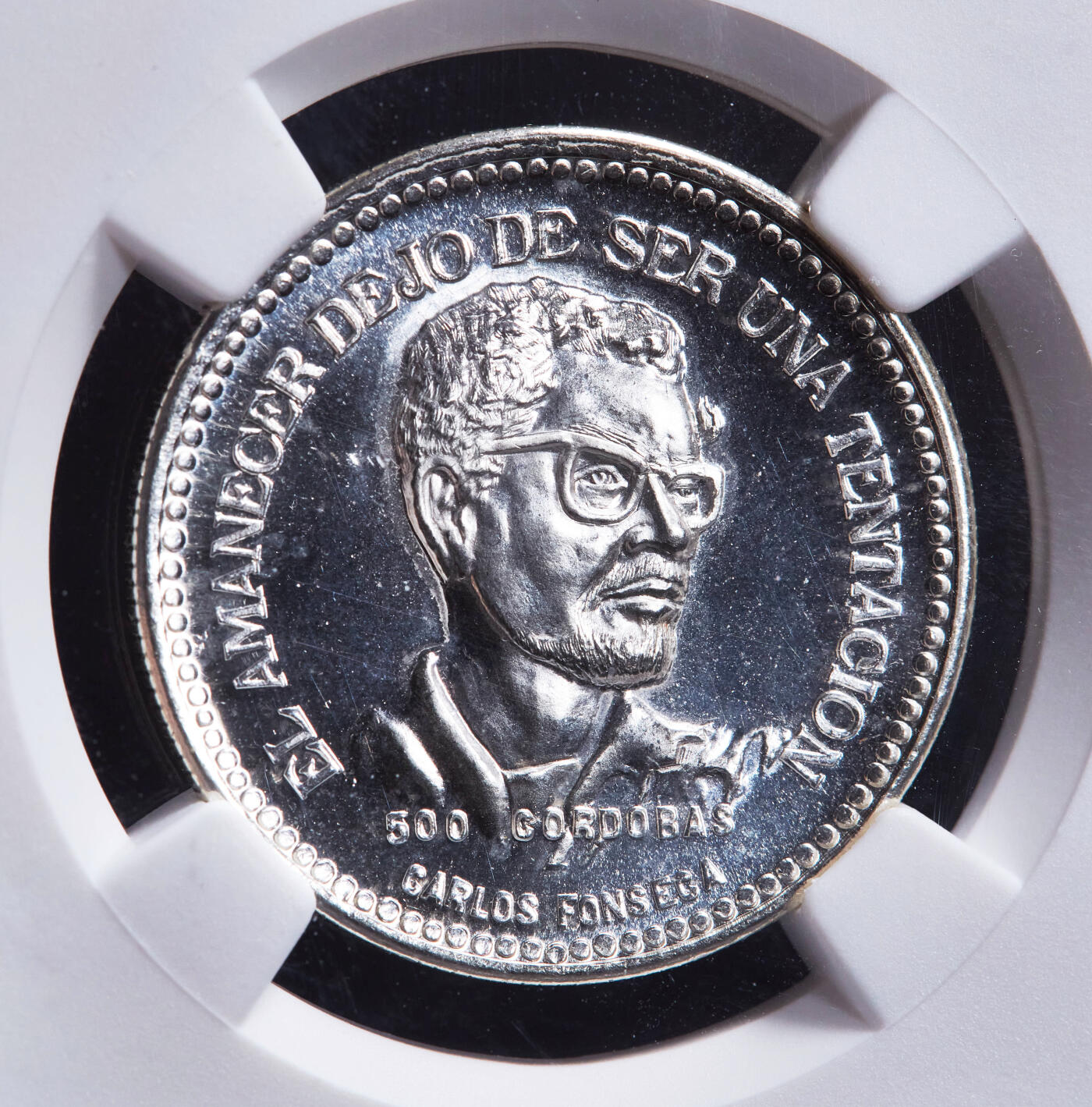 【俄甄集藏】“万象更新、马呈祥瑞”迎新春俄甄精品场-2026年(047)01-21 星期三 晚 19:30 全场包邮 尼加拉瓜1980年纪念革命胜利一周年民族英雄系列500科多巴精制银币3枚套，NGC PF65-67CAMEO，奥古斯托·塞萨尔·桑迪诺、里戈韦托·洛佩斯·佩雷斯、多巴斯·卡洛斯·丰塞卡，单枚重14克，925银，发行量均为7000枚，含纯银共38.85可