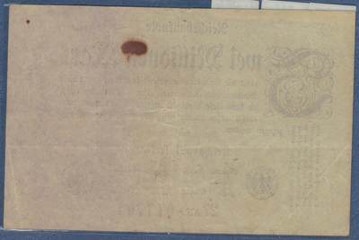 德国1923年200万(2000000)马克 P-103 橡树叶水印 有号码(号码字型及排列组合形式如图) 实物图 八五品 德国1923年200万(2000000)马克 P-103 橡树叶水印 有号码(号码字型及排列组合形式如图) 实物图 八五品