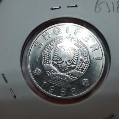 沼泽如烟--第963场 - 阿尔巴尼亚1988年50昆塔