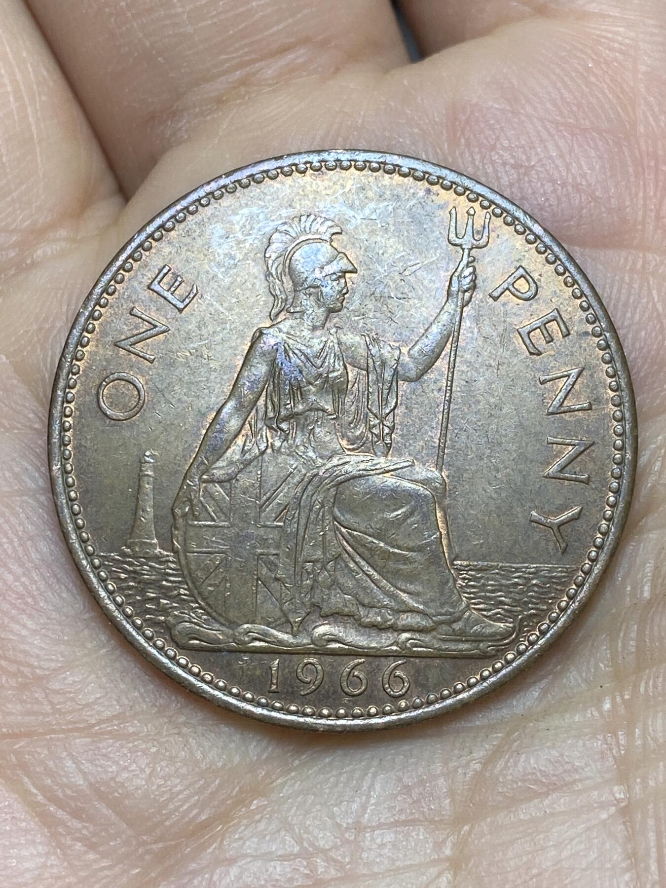 2026年第十场(总第一百七十九场）外国好品散币场(免佣金) 英国🇬🇧1966年1便士(伊丽莎白二世青年桂冠第二版)