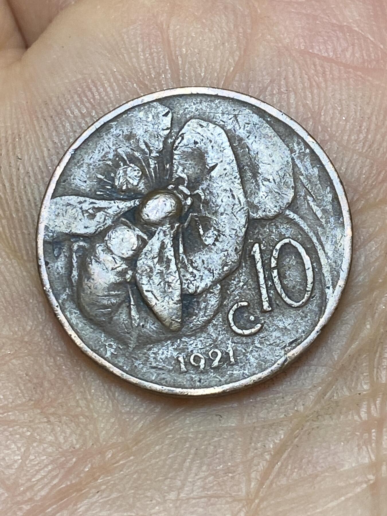 2026年第十场(总第一百七十九场）外国好品散币场(免佣金) 意大利王国1921年10分(维托里奥·埃马努埃莱三世第三套)