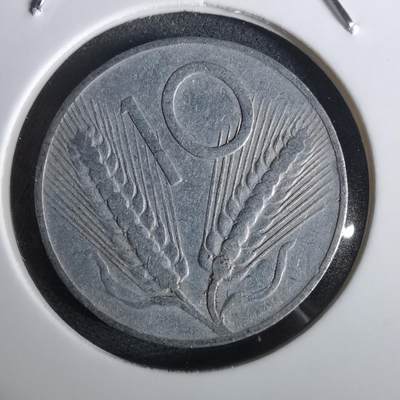 沼泽如烟--第965场 - 意大利1951年10里拉