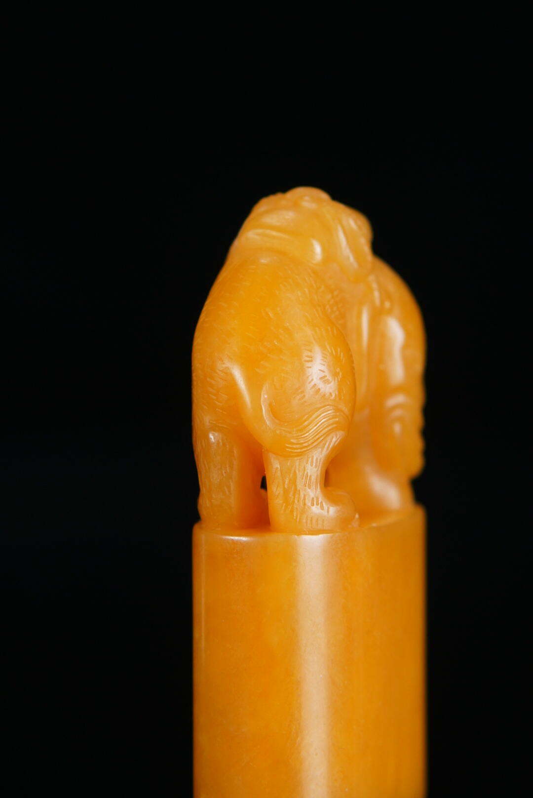 方寸藏珍·寿山田黄印章专场（一） 寿山田黄石《太平有象》椭圆钮章