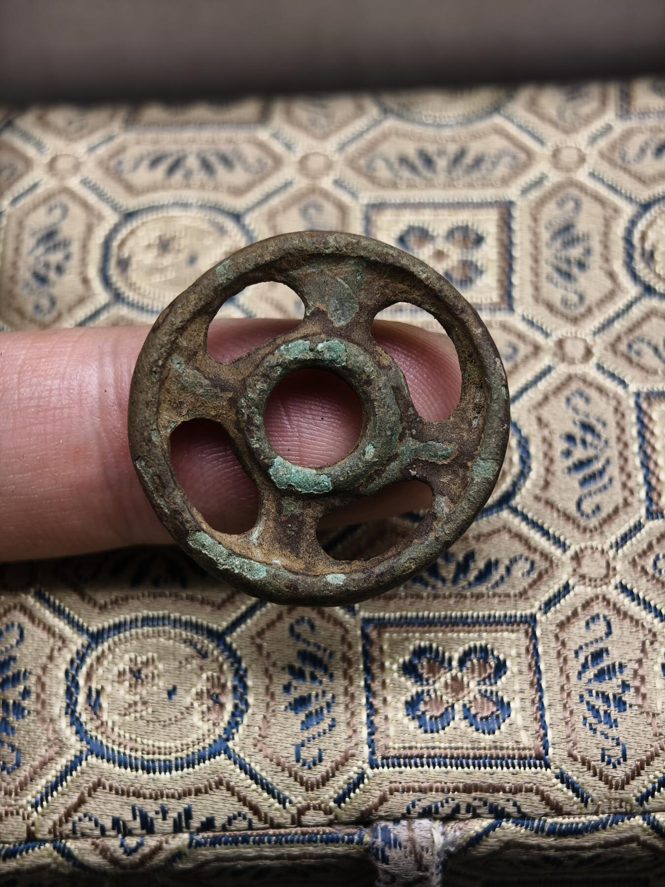 108期新疆红钱粟特钱币丝路钱币专场 7-8世纪七河流域碎叶城藕芯钱