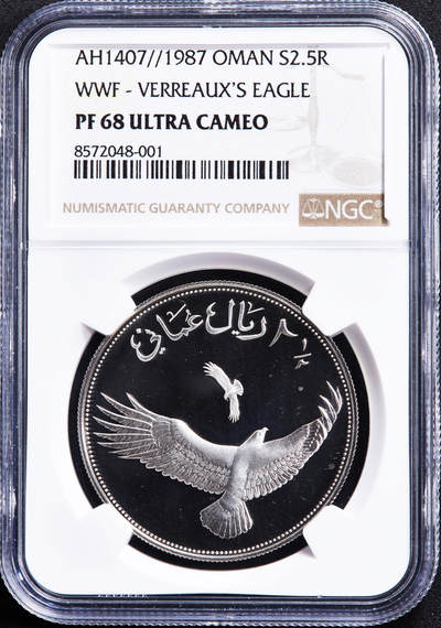 【俄甄集藏】“万象更新、马呈祥瑞”迎新春俄甄精品场-2026年(047)01-21 星期三 晚 19:30 全场包邮 - 阿曼1987年野生动物保护-阿拉伯黑雕2.5里亚尔精制大银币，NGC PF68UC，重28.28克，925银，发行量25000枚，设计精美