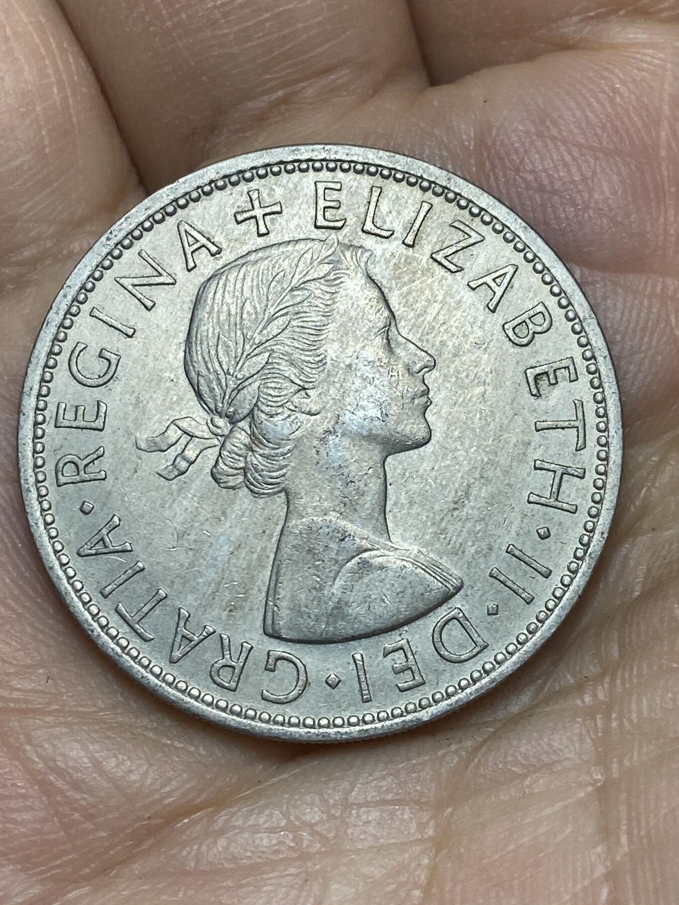 2026年第十场(总第一百七十九场）外国好品散币场(免佣金) 英国🇬🇧1962年半克朗(伊丽莎白二世青年桂冠第二版)