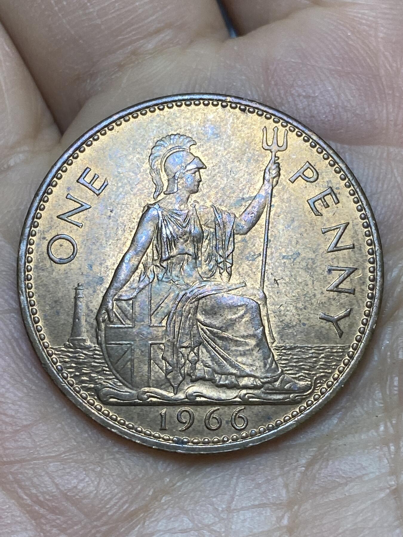 2026年第十场(总第一百七十九场）外国好品散币场(免佣金) 英国🇬🇧1966年1便士(伊丽莎白二世青年桂冠第二版)